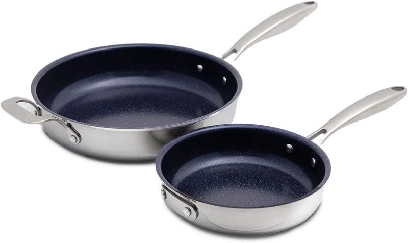 The electromagnetic frying pan can precisely control the temperature, ranging from 100°F to 575°F with intervals of 5°F. The pan body is dark in color, which can add complex charred aromas and flavors. The power is 3 watts. The M8588