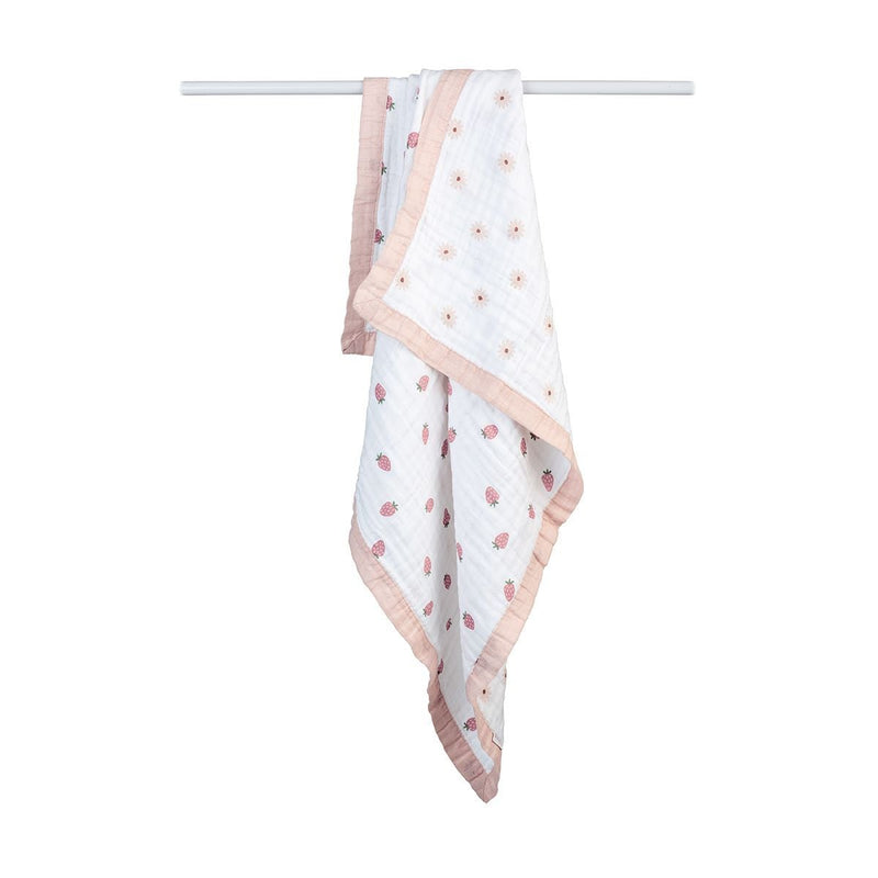 3-Ply Daisies & Strawberry Reversible Muslin Blanket O6316