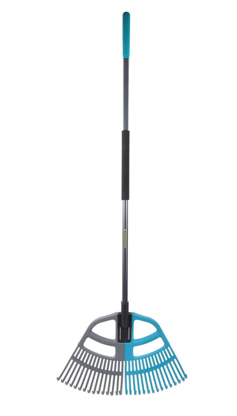 3-in-1 30-Tine Leaf Rake with Fibreglass Shaft, 24-1/2-in Wide A0213